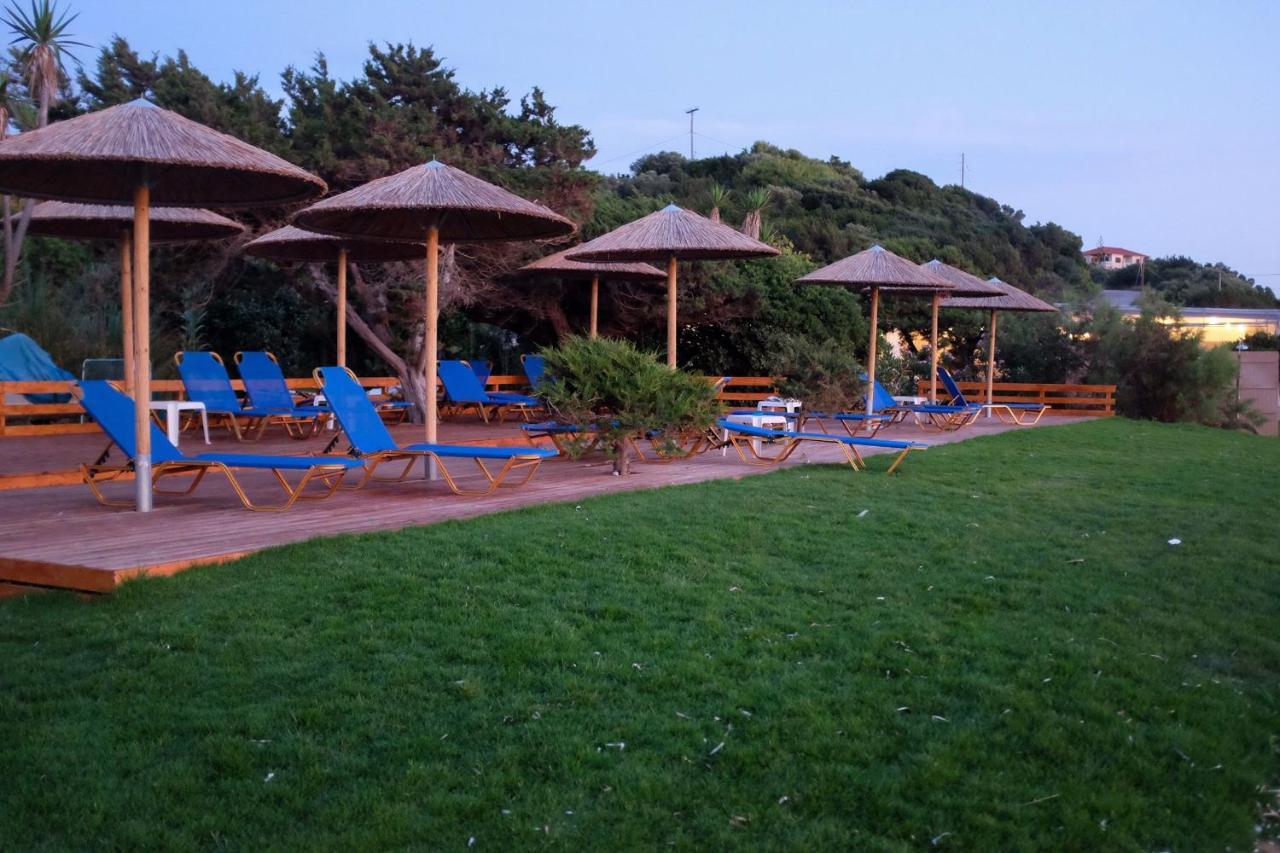 Analipsi Beach Front Villas - Happy Rentals Kastron  Екстер'єр фото